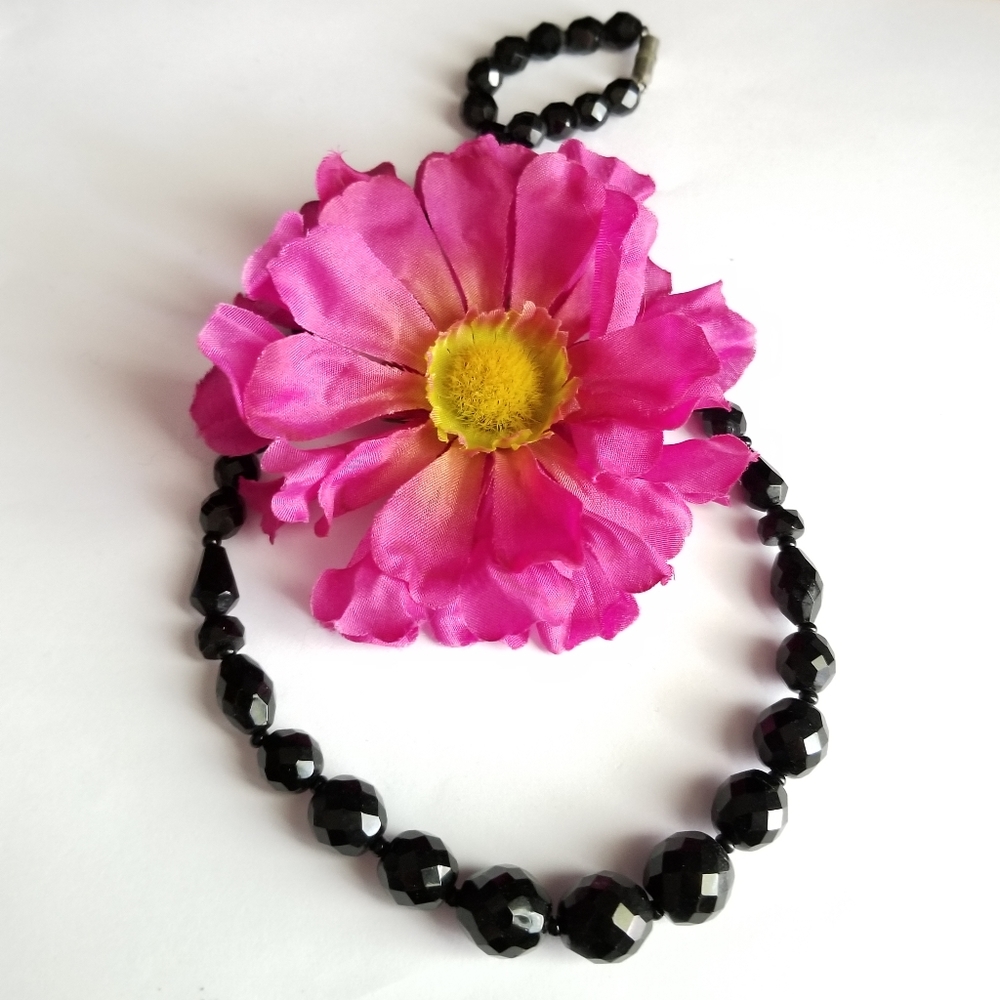 Vintage French Jet necklace Art Deco black glass Victorian mourning styl…